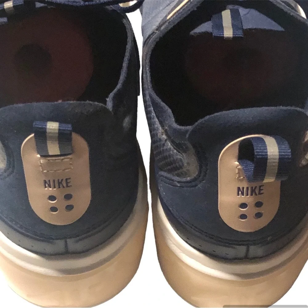 NIKE  AIRMAX DIA ATHLETIC SHOE SNEAKER - Picture 5 of 8